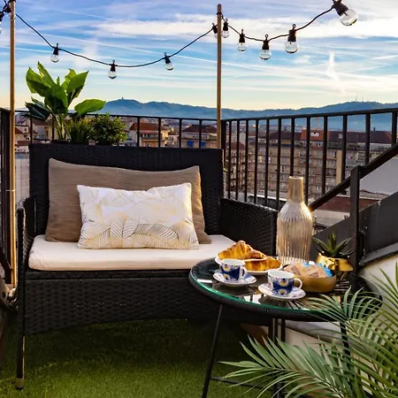 All'ultimo Piano Con Terrazzo Apartment Turin
